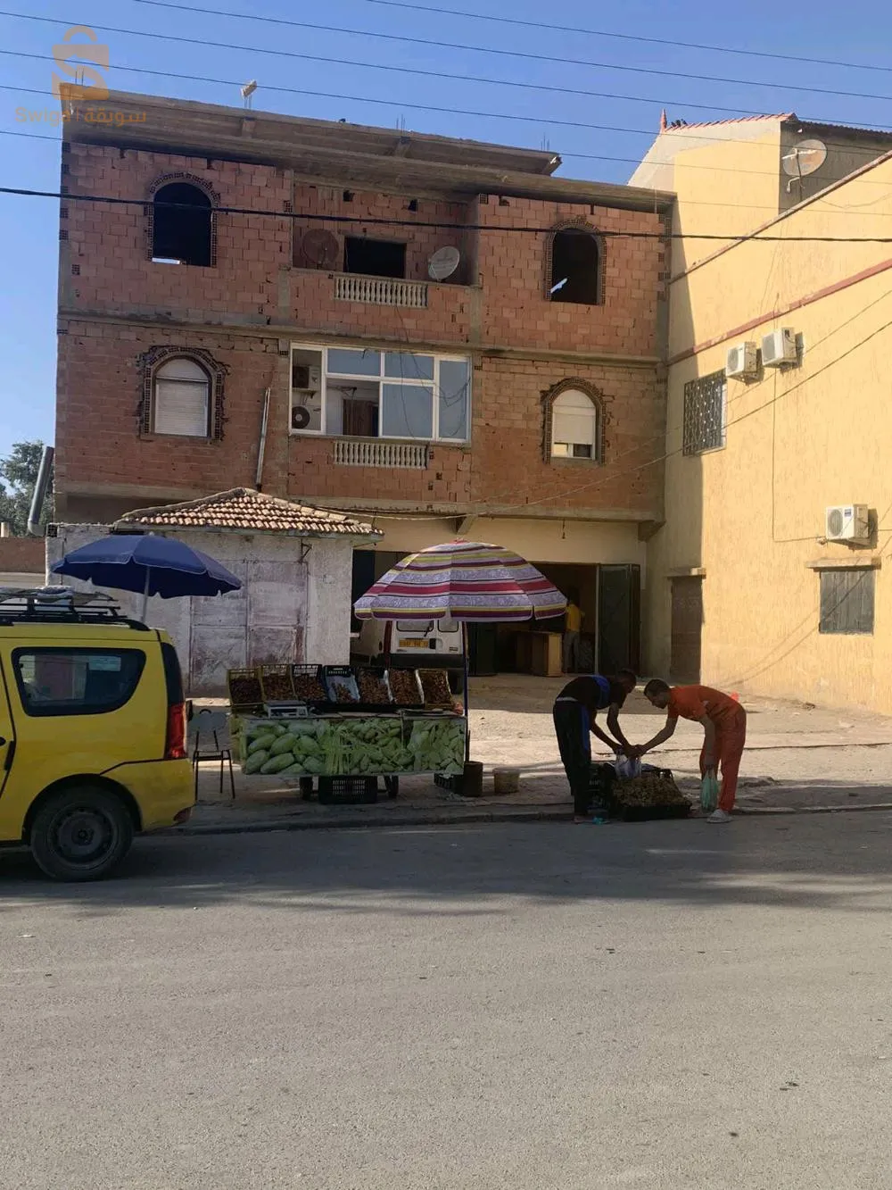 فيلا للبيع فيها زوج قراجات
