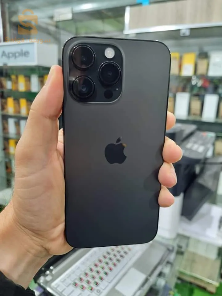 Iphone 14 Pro Max Avec la boiat et cabl original