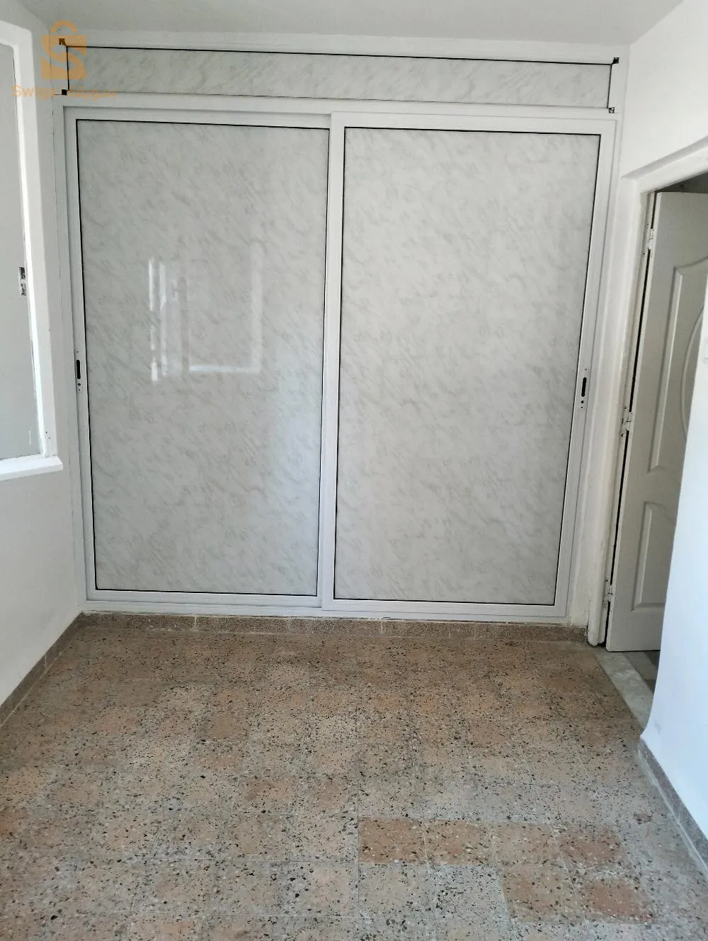 بيع شقة سكنية جميع الوتائق