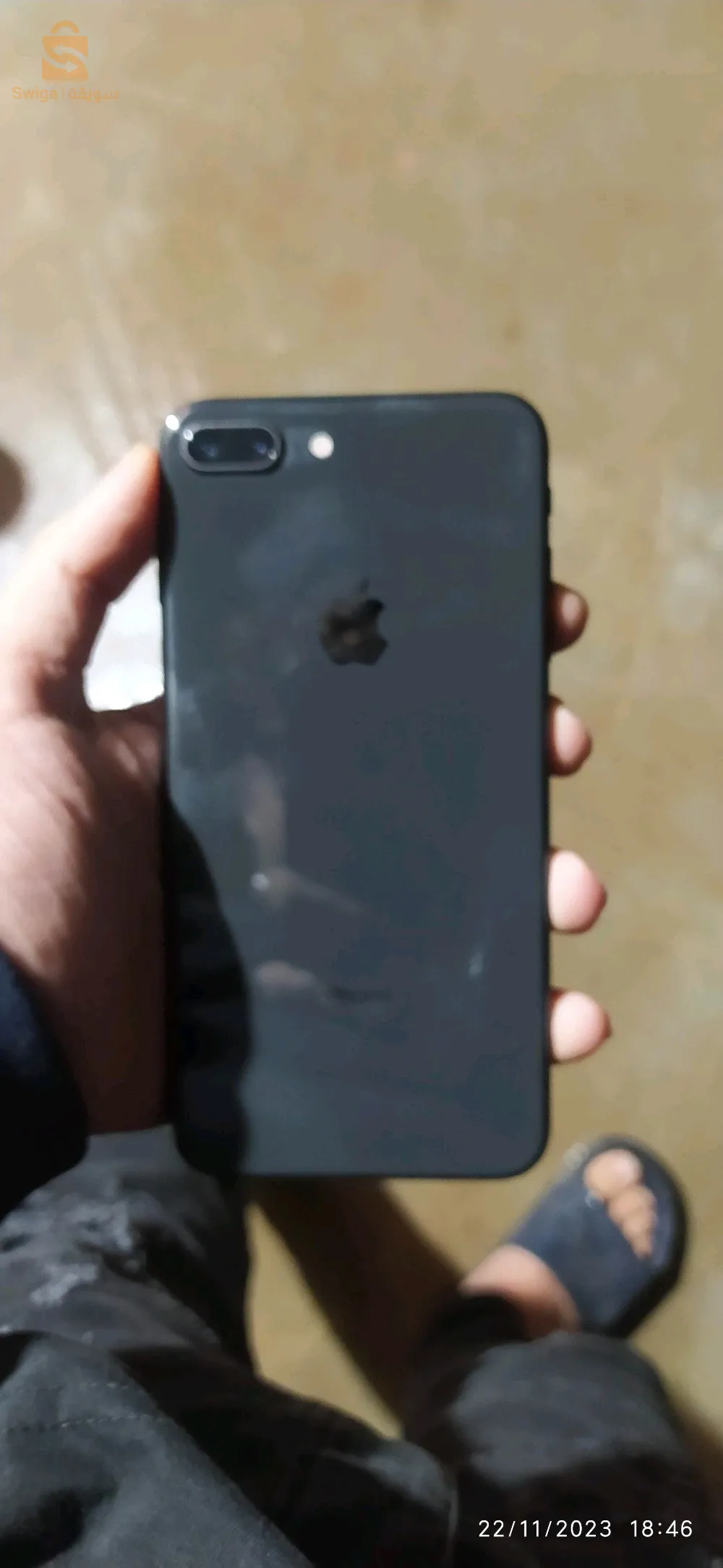 ايفون8+