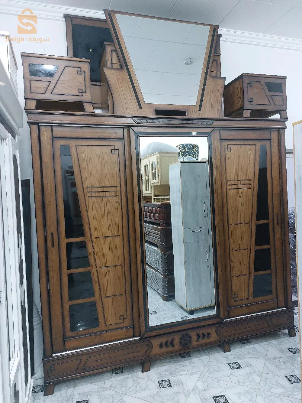 بسم الله على بركة الله تقدم لكم صفحة #أثاث_الريان منتجاتها المتميزة👌وبأسعار تنافسية 0668211740
غرف نوم زارة مصنوعة بإتقان و فخامة 
أسعار تنافسية
#خدمة التوصيل والتركيب متوفرة على مستوى 58 ولاية🇩🇿
#العنوان
بلدية عين الخضراء ولاية المسيلة