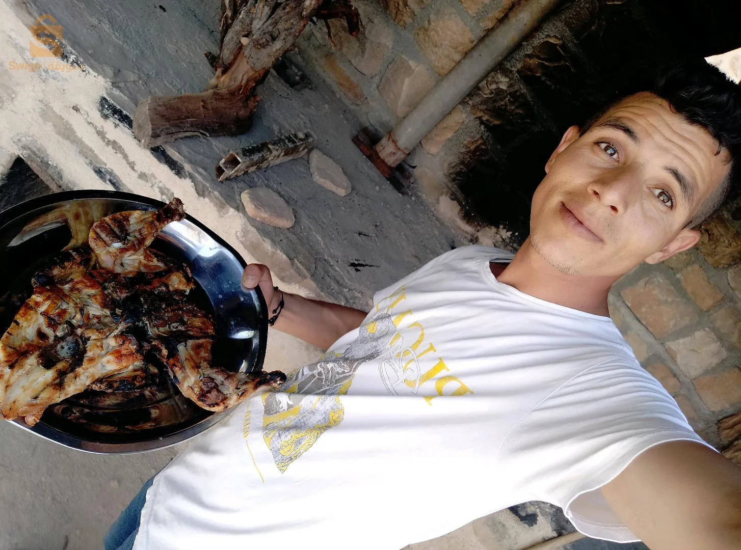 مرحبا بيكم في شرفات غوفي  
متوفر مبات ماكولات تقليدية  مرشد سياحي  وجولا في جبال الاوراس   مناضر طبيعيا  مرحبا بيكم كامل الاستفسار 0656779982