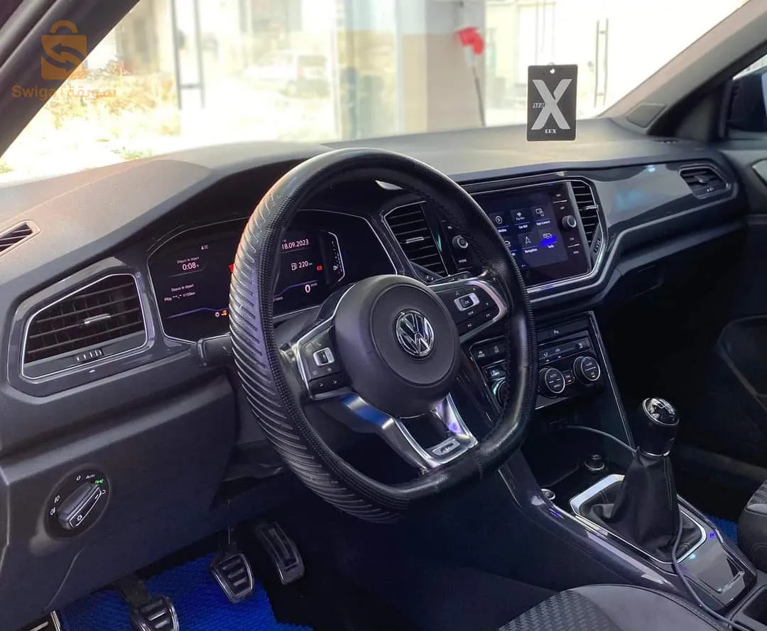 VW T-ROC 150Ch ess
