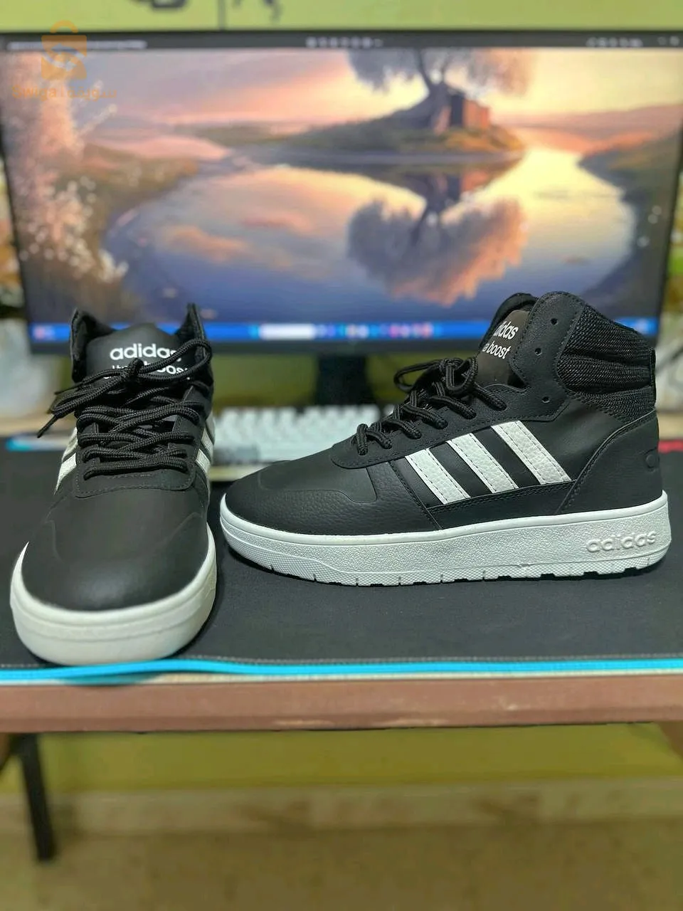 حذاء adidas جودة عالية مصنوع في الفيتنام