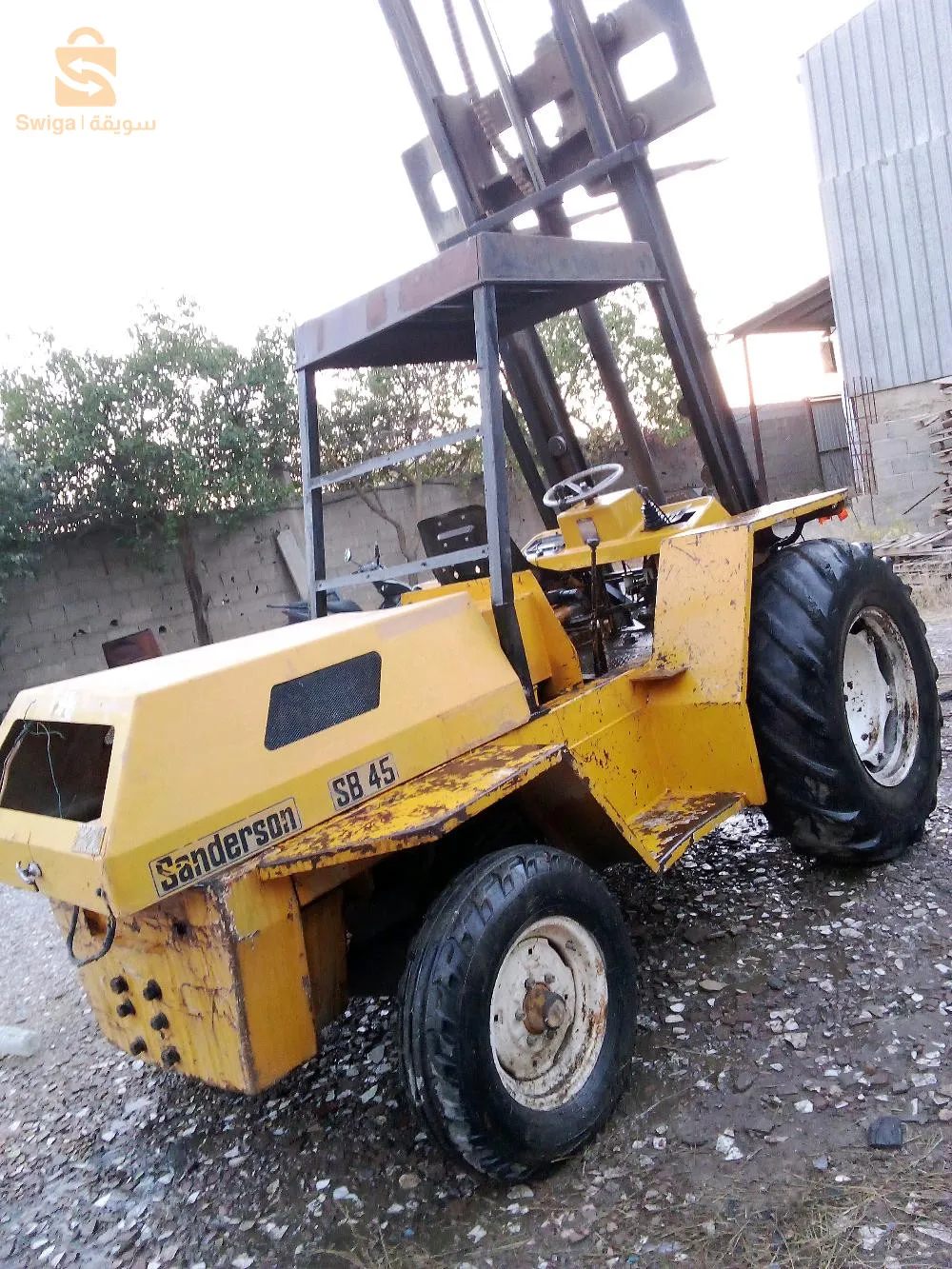 كلارك موتور باركينز