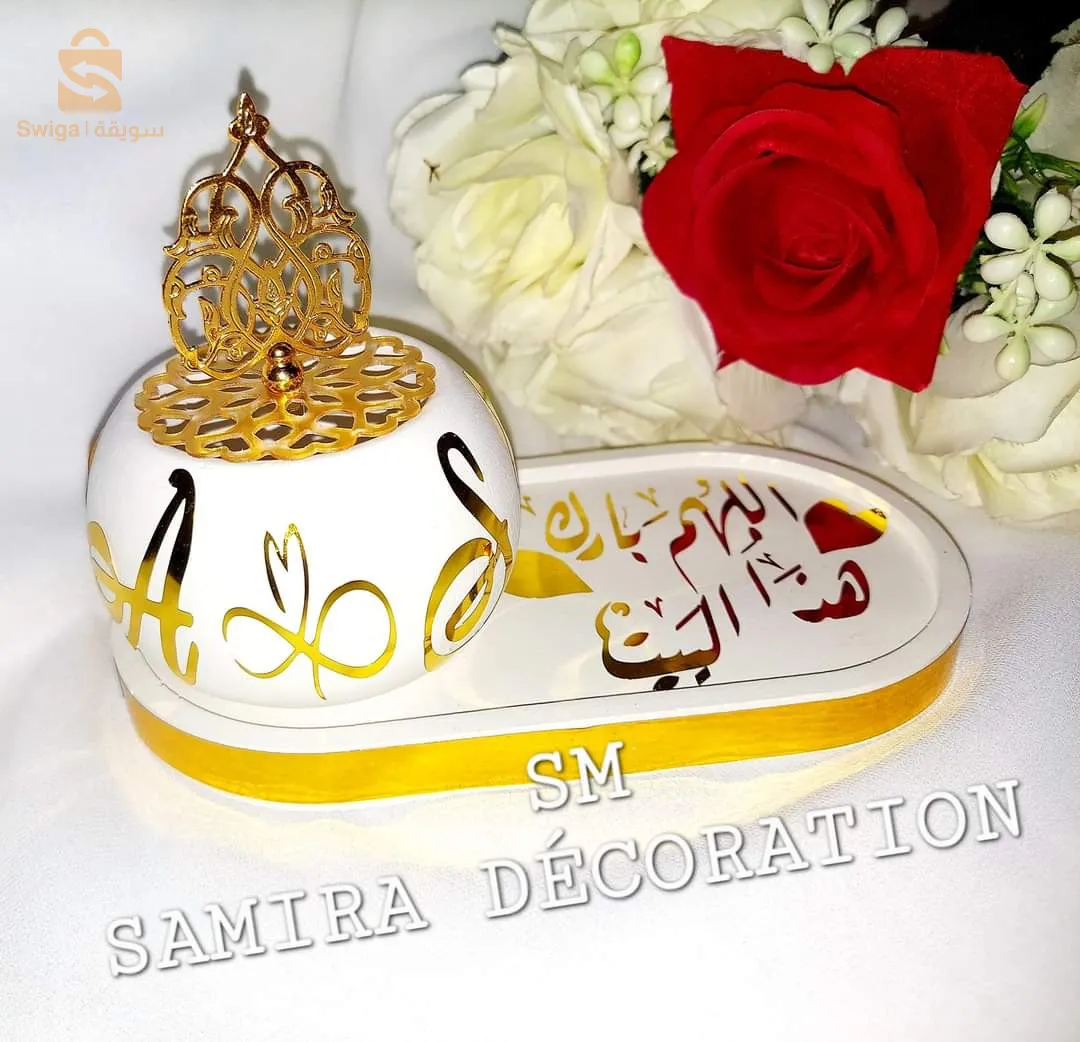 مباخر وشموع