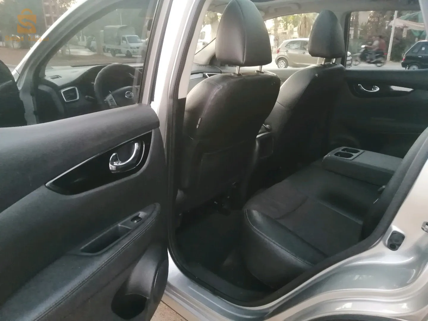 للبيع أو للتبديل