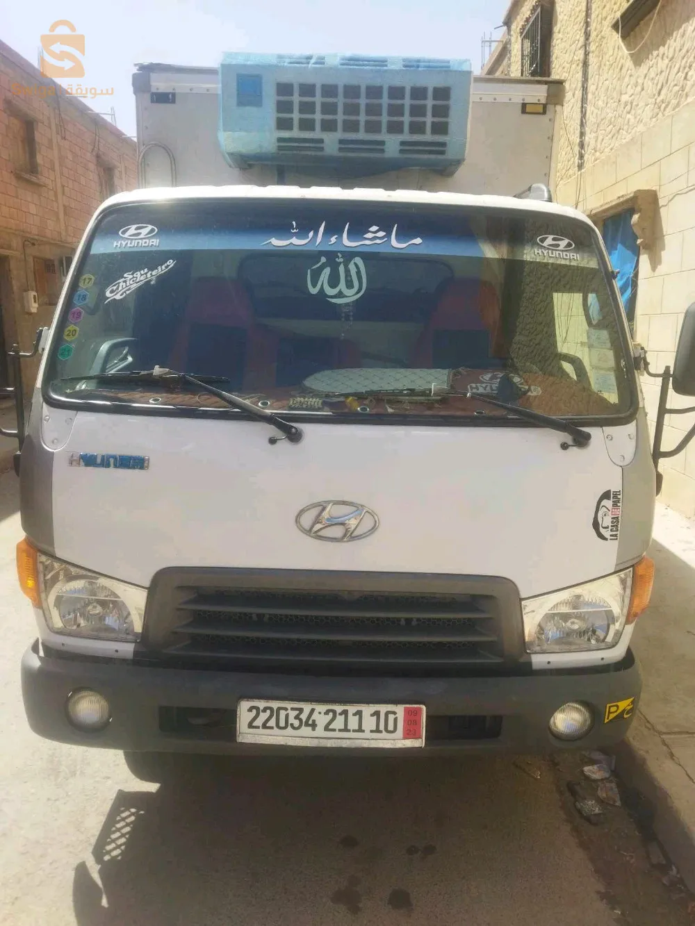 شاحنة هيونداي 65 2011جيدة محرك علا تمام 
وكذالك شمبر فروا للبيع