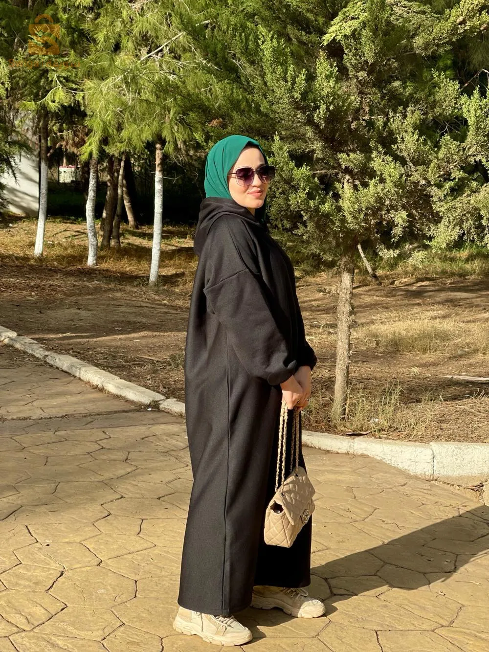 robe sweet tres bon qualité