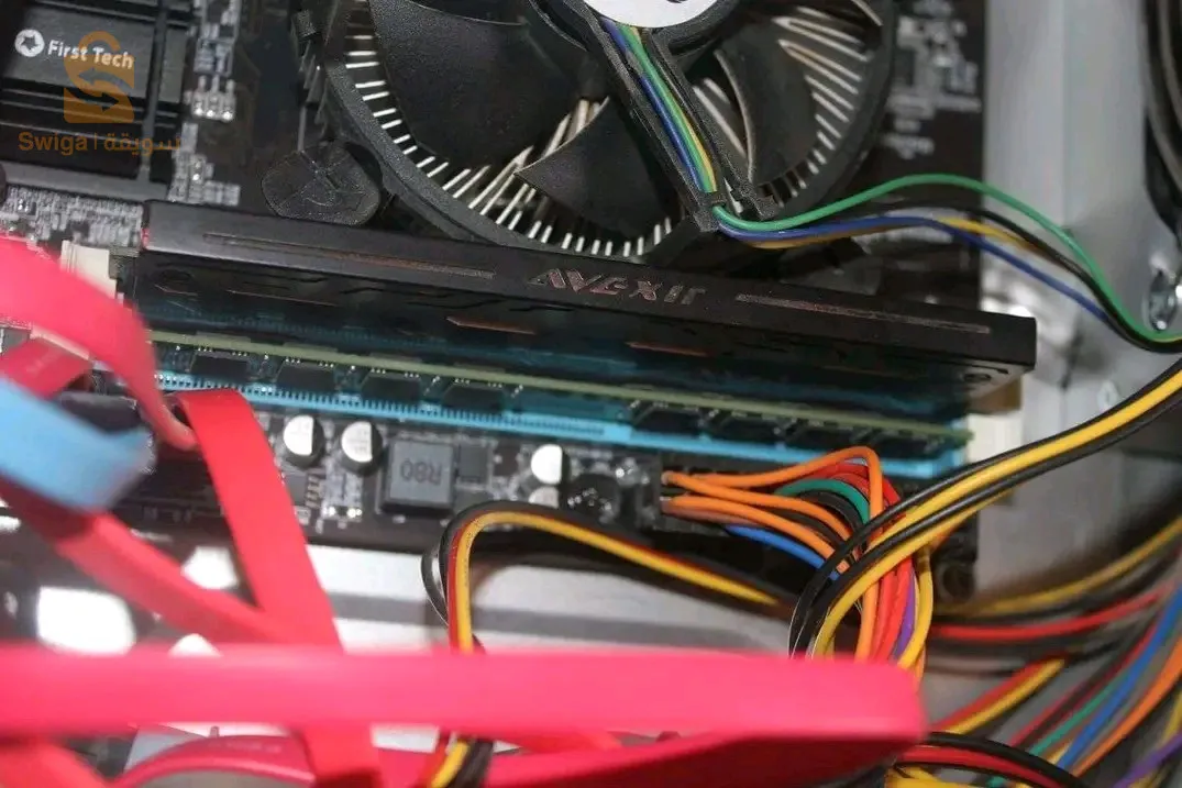 كمبيوتر مستعمل في حالة جد جيدة