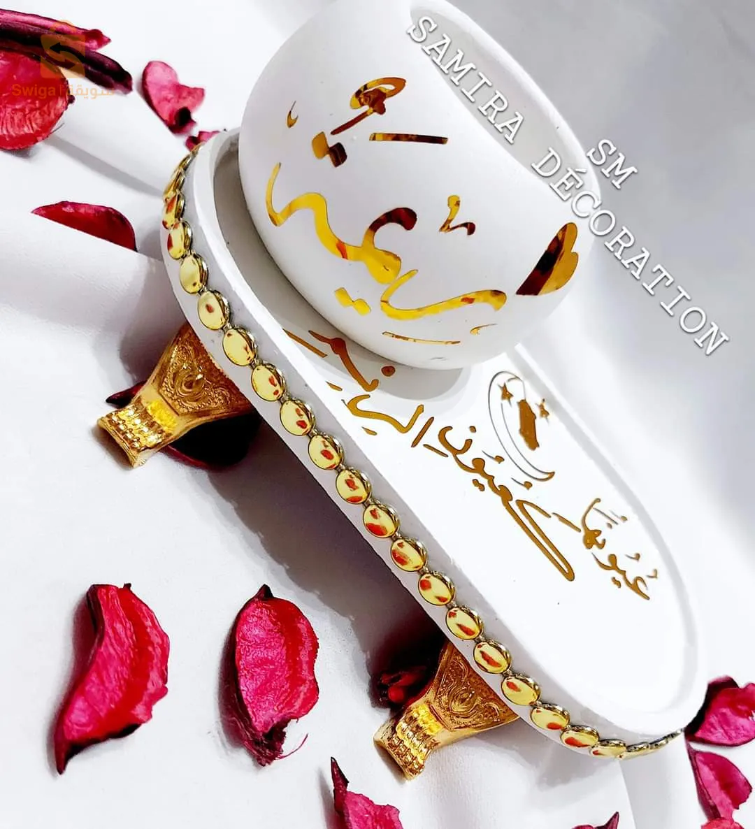 مباخر وشموع