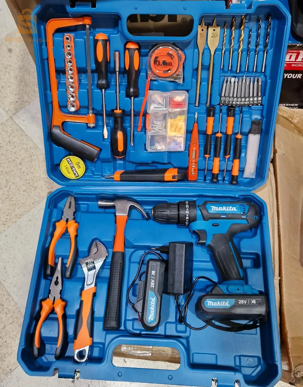 Visseuse à percussion 28v
Double batterie lithium  
dewalt avec accessoires 108 pièces 
Copie 1ere choix 
Mondrain plastique