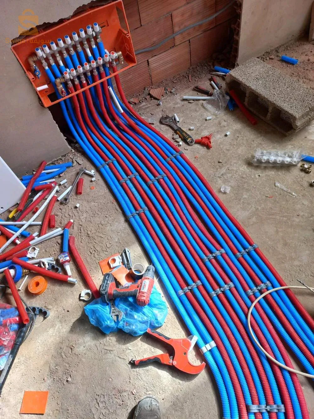 الحسين للترصيص صحي والغاز بمنطقة النشاطات الشلف