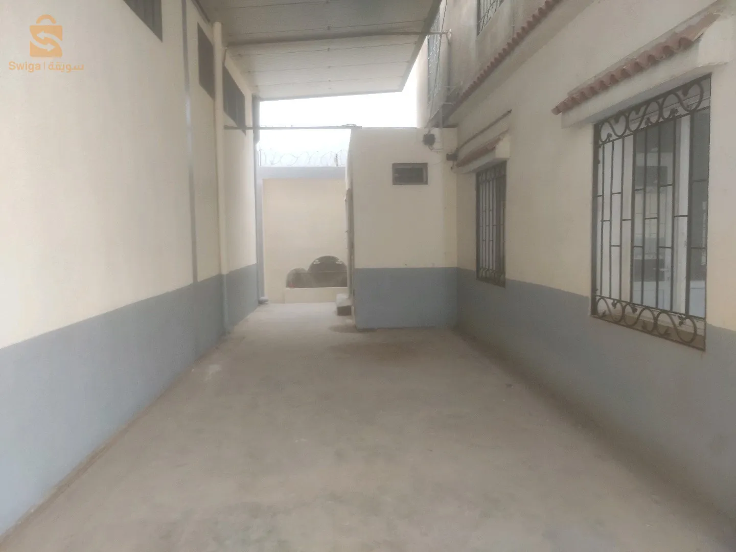 مستودع للكراء بباباعلي