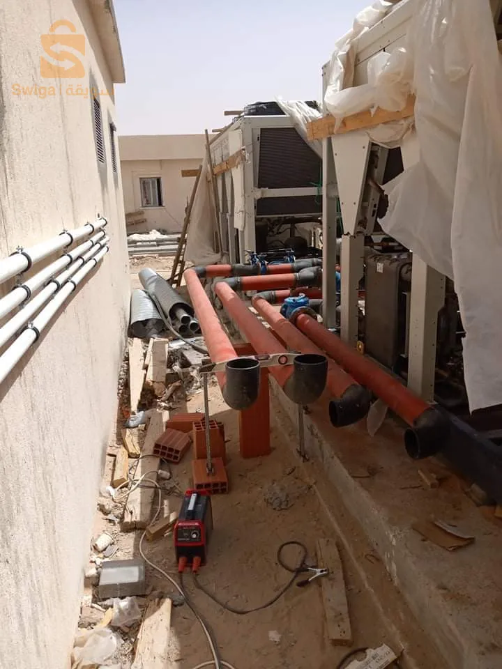 دراسة ،متابعة ،انجاز جميع شبكات التكييف ،التبريد والتسخين و التهوية المركزية ، انظمة مكافحة الحرائق وتصريق الدخان ، اشغال السباكة ، تلحيم جميع انواع الانابيب لمختلف الاحجام ، كهرباء عامة القوية والضعيفة .