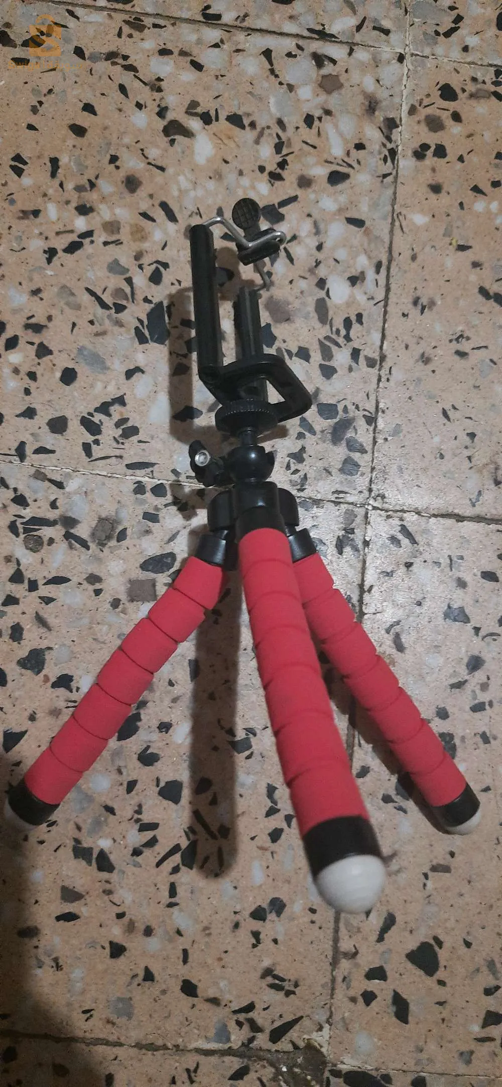 حامل هاتف نقال