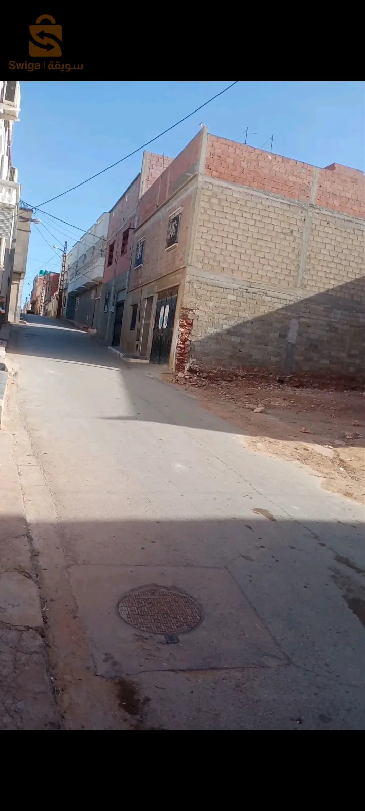 قطعة أرض للبيع في وسط مزغران مستغانم
دفتر عقاري و عقد ملكية
رخصة بناء {R+3}
161m² // 2 façades { 13.50m sur 12.50m }
0675.500.104