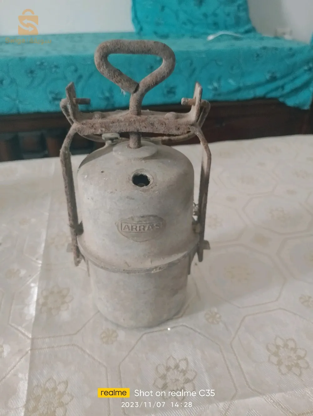 ادوات  من زمان  جميل