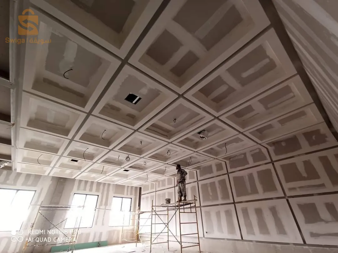 tout type de décoration intérieure placoplâtre PVC led Profil meuble TV séparation