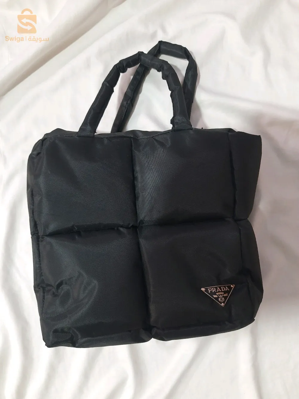 صاك من الورشة مباشرة البيع بديتاي و الجملة بسعر اررررض متوفر في جميع الألوان و الاحجام حسب الطلب مرحبا بكم 
توصيل متوفر في جميع الولايات