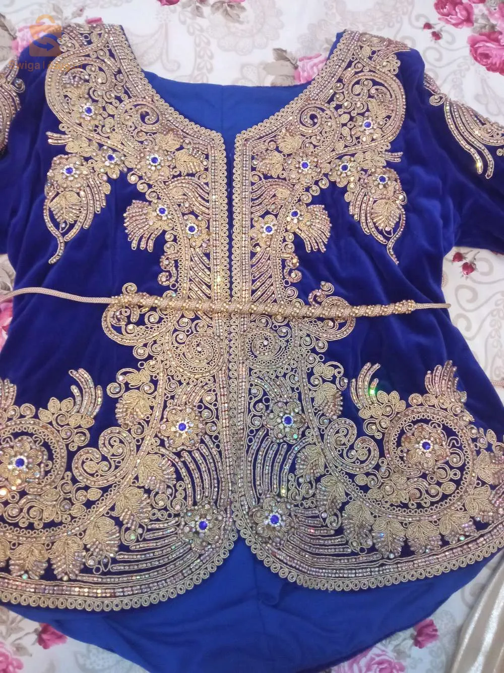 بيع ملابس تصديرة