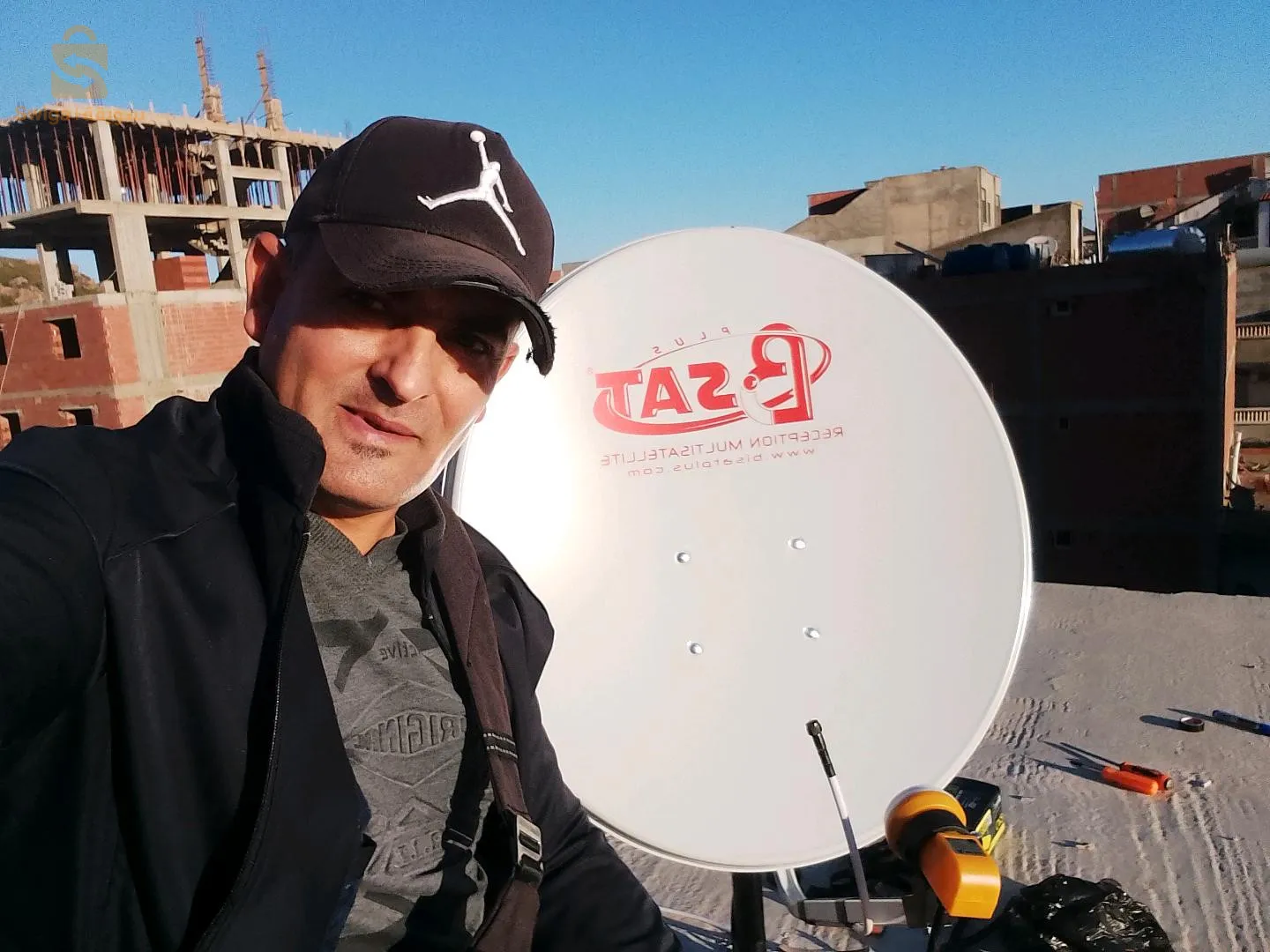 تركيب البارابول الفردي و الجماعي و تركيب التلفاز من جميع انواعه