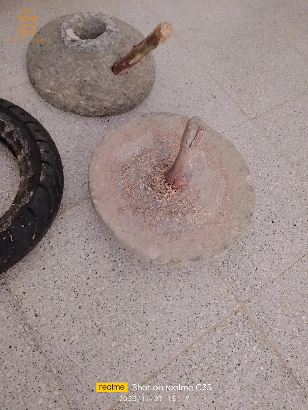 ادوات  من زمان  جميل