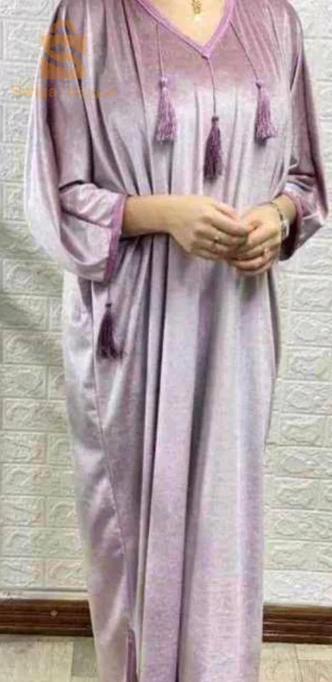 جبة قطرية بزاااف شابة سومة