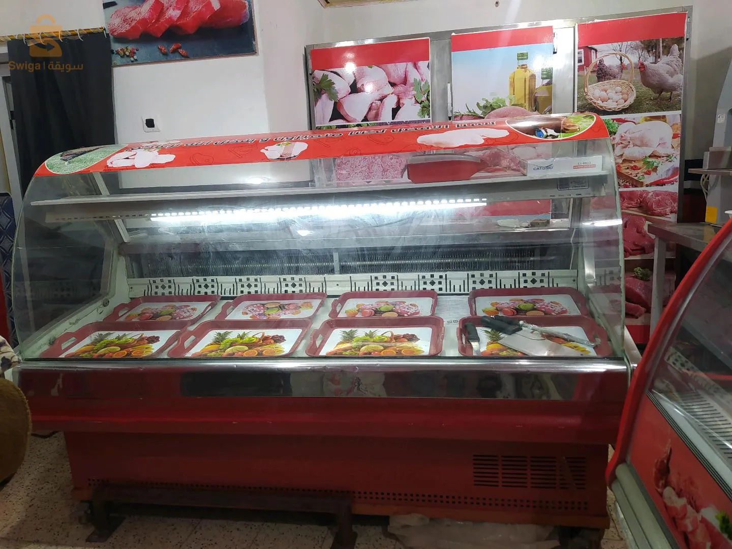 بيع عتاد جزار كاملا ..اجهزة جديدة وشغالة 100٪ ..معهم ا4 حزم من اكياس يلاستيك كل الاحجام + 2 كرتون من علب البوليستار لحفظ اللحم ..الكل متواجد بولاية جانت