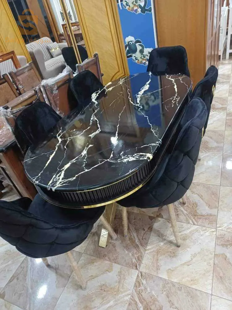 طاولات مودة و جودة 
طاولة ب 6 كراسي ب دج 85000
............ب 8 كراسي ب 95000 دج