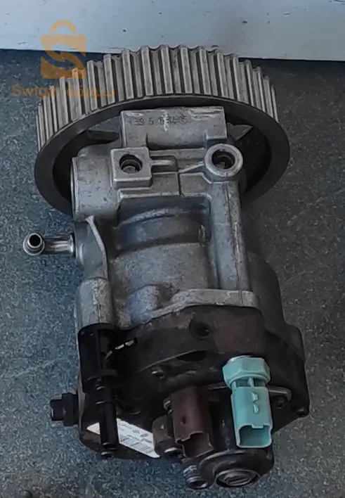 هابطين من فرنسا