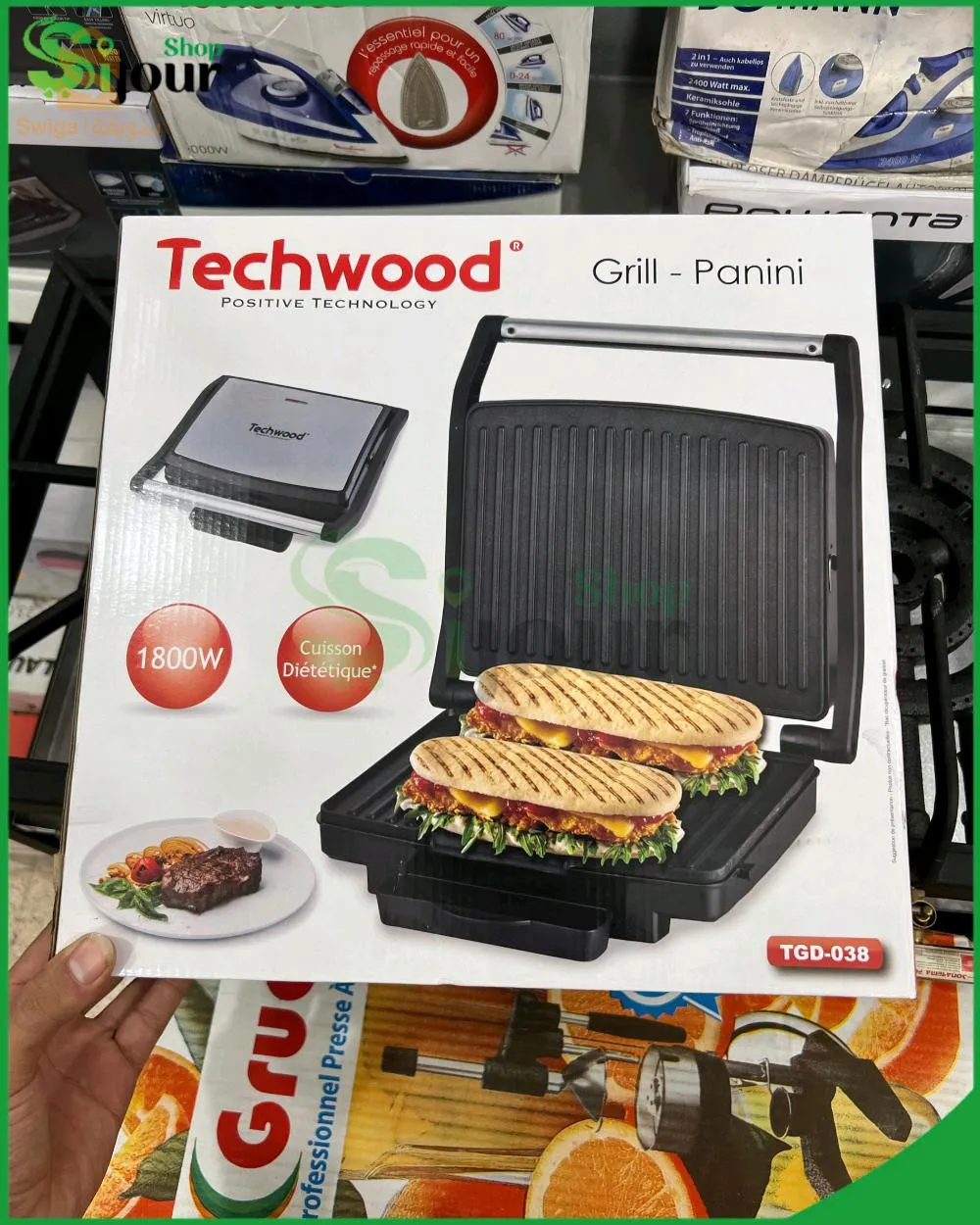 شواية وصانعة بانيني صحية بهيكل خارجي من الفولاذ المقاوم للصدأ 1800واط Techwood TGD-038