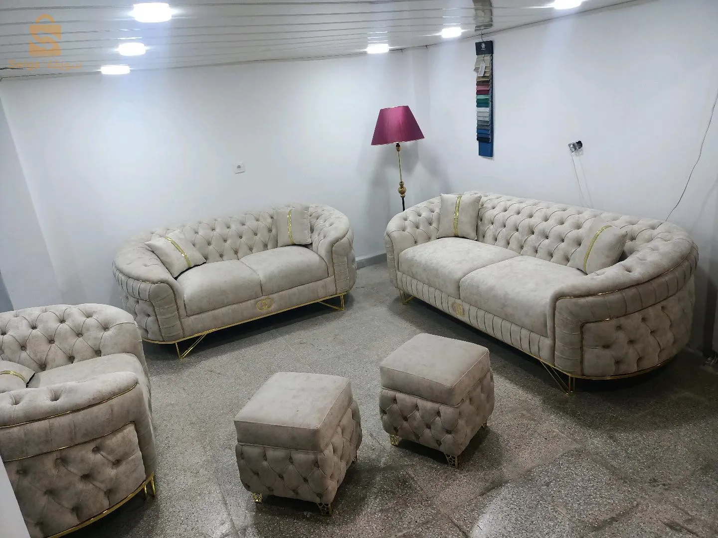 0673436438