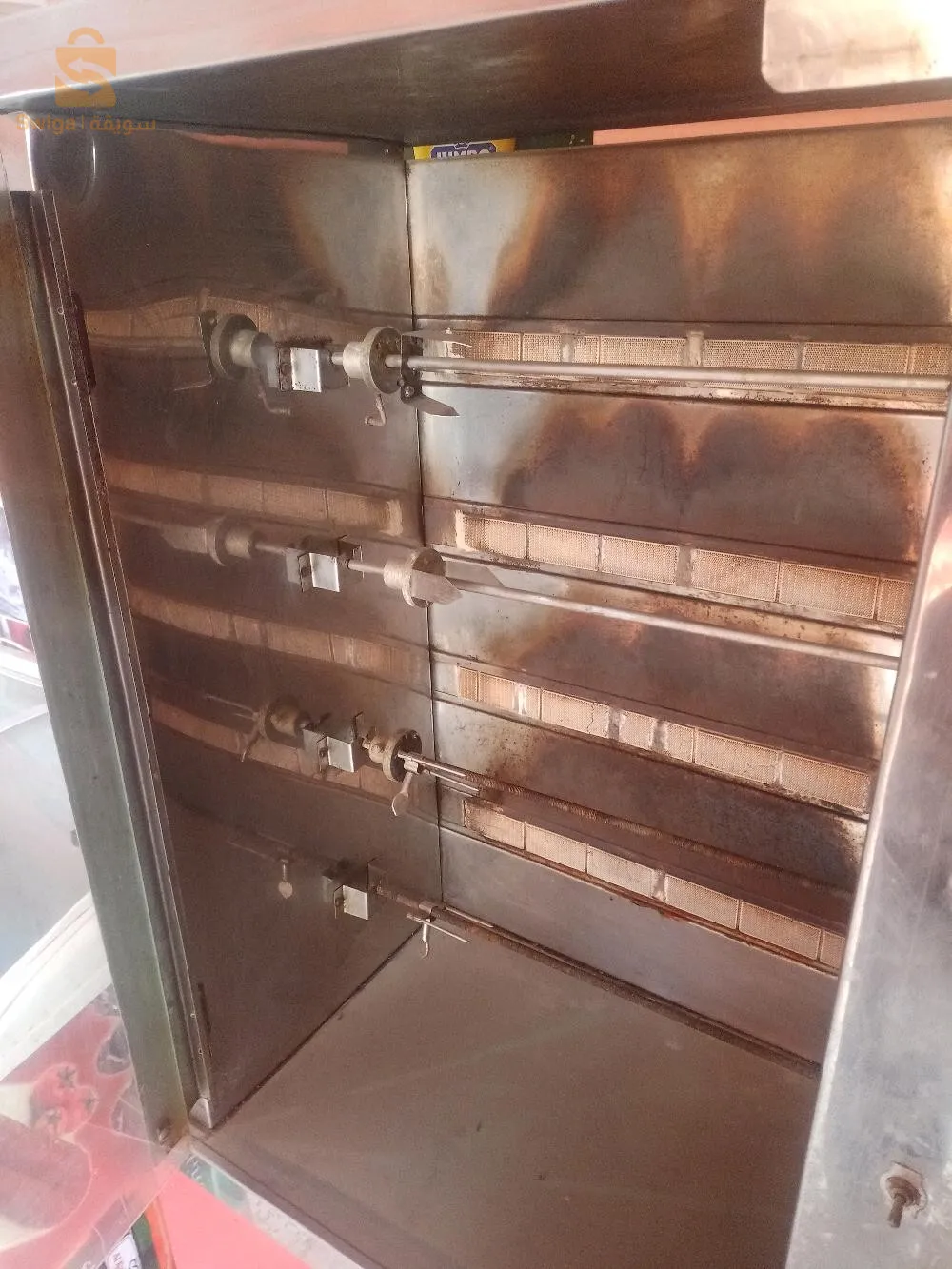 آلة شواء الدجاج