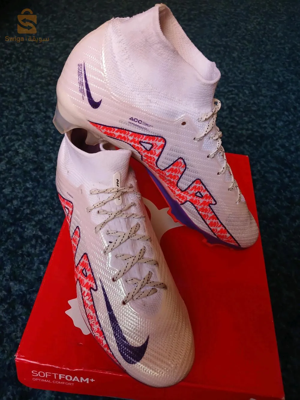 soulier Nike mercurial air zoom "bonne occasion comme neuf " pointure 40