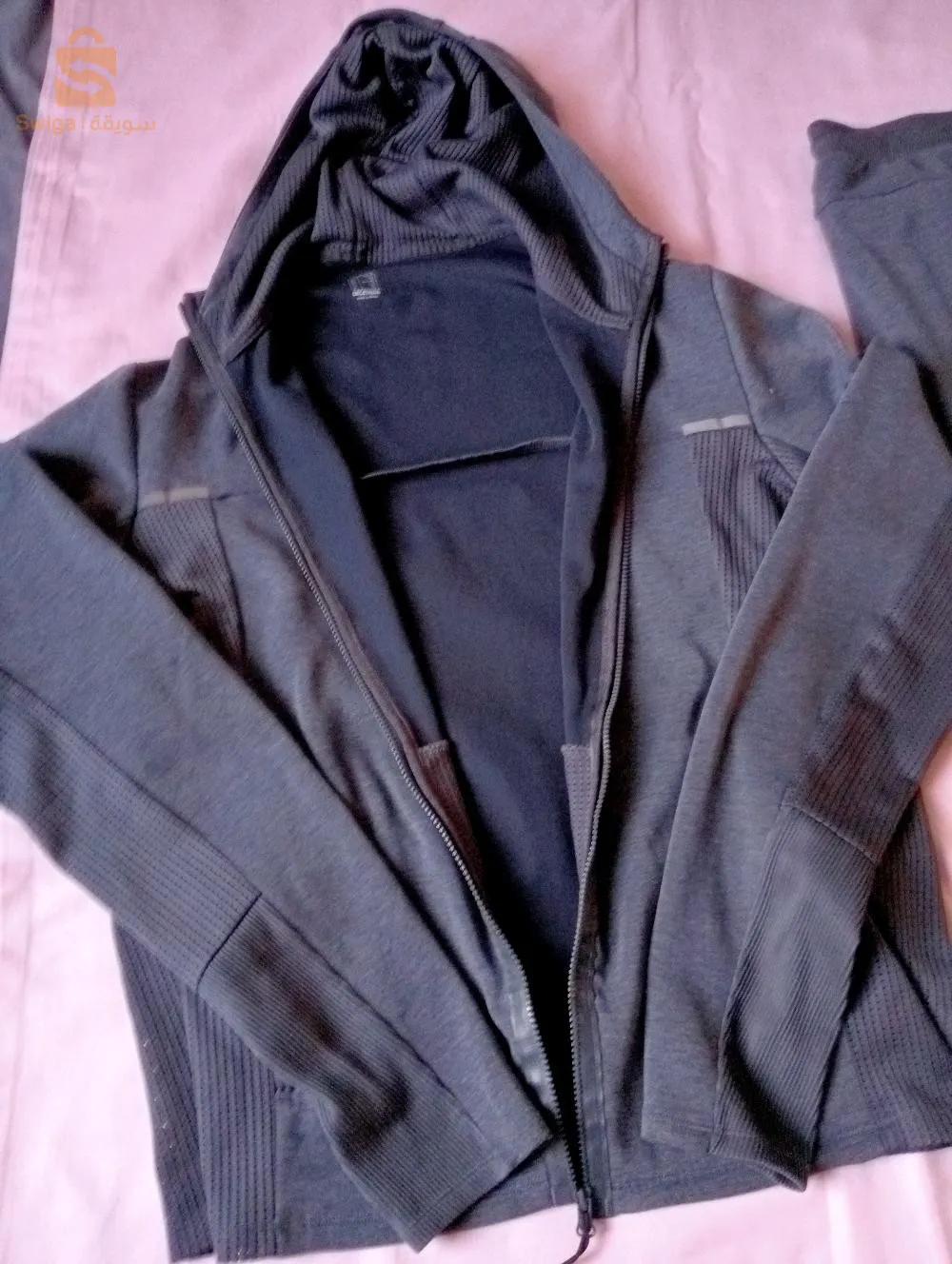 ensemble Decathlon original utiliser une fois taille XL