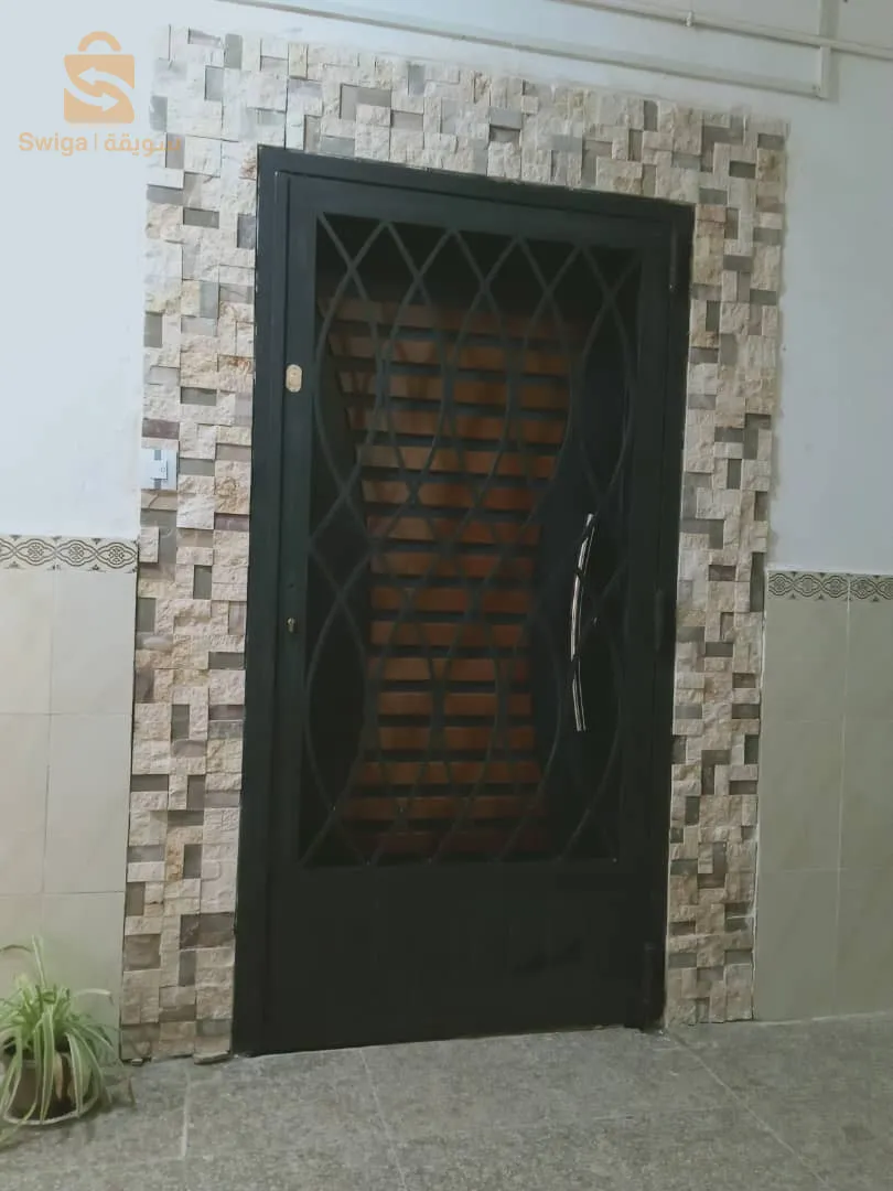حجر لتزيين واجهات الفلل داخلي وخارجي