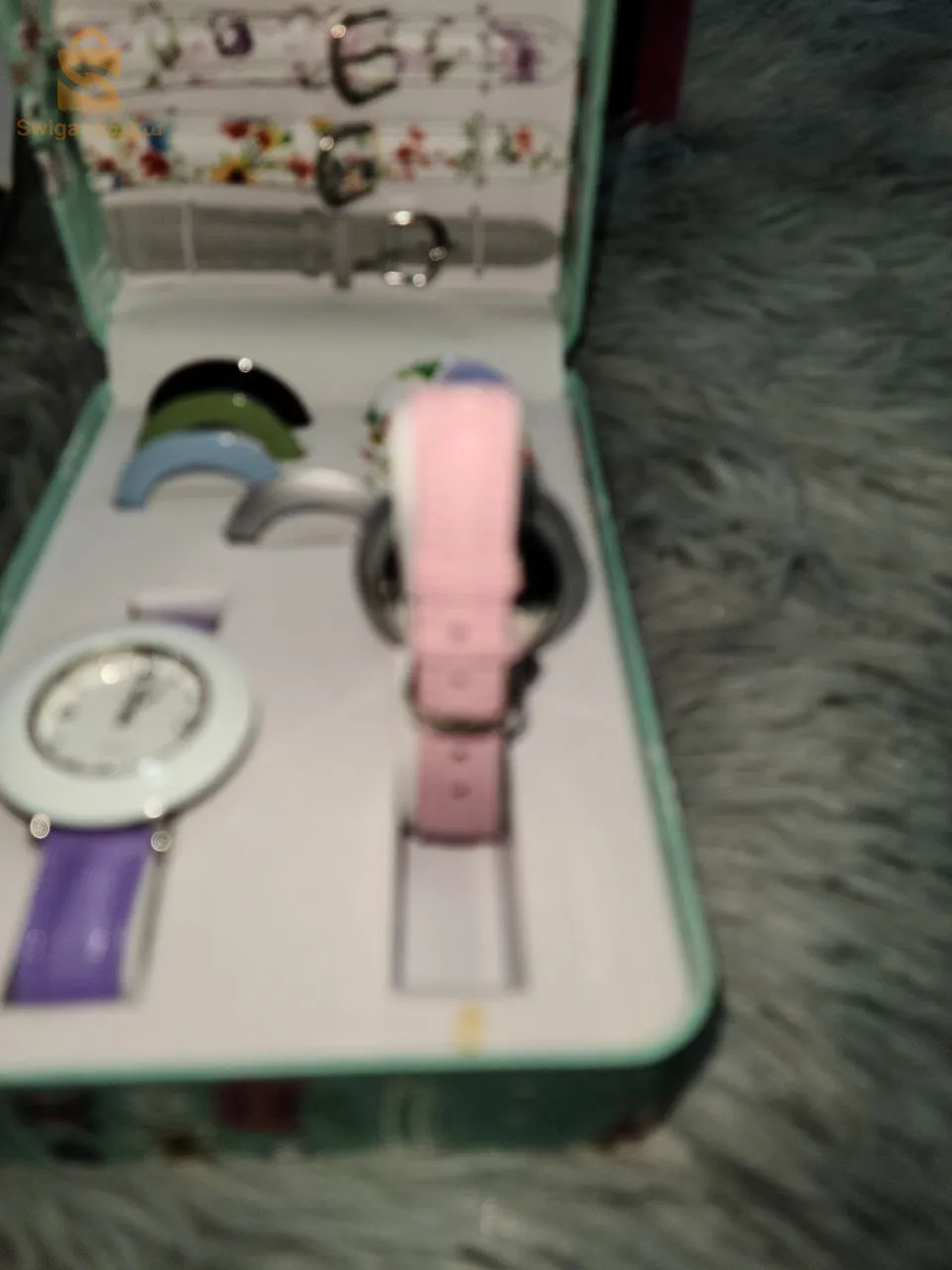Coffret montre pour fille avec bracelets et Anneaux interchangeables-علبة ساعة مع أساور وخواتم قابلة للتبديل$👍