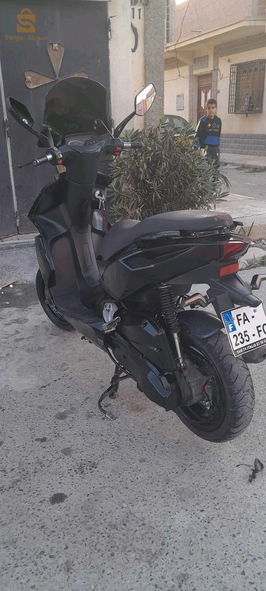 فياماس 2019 
خصها باتري برك عندها البون سعات يزفر 
ماشية 41الف 
كارط قريز  
موتور مريفيزي  
15 السعر ثابت
عندها ضربة في لافورش 
0660879917