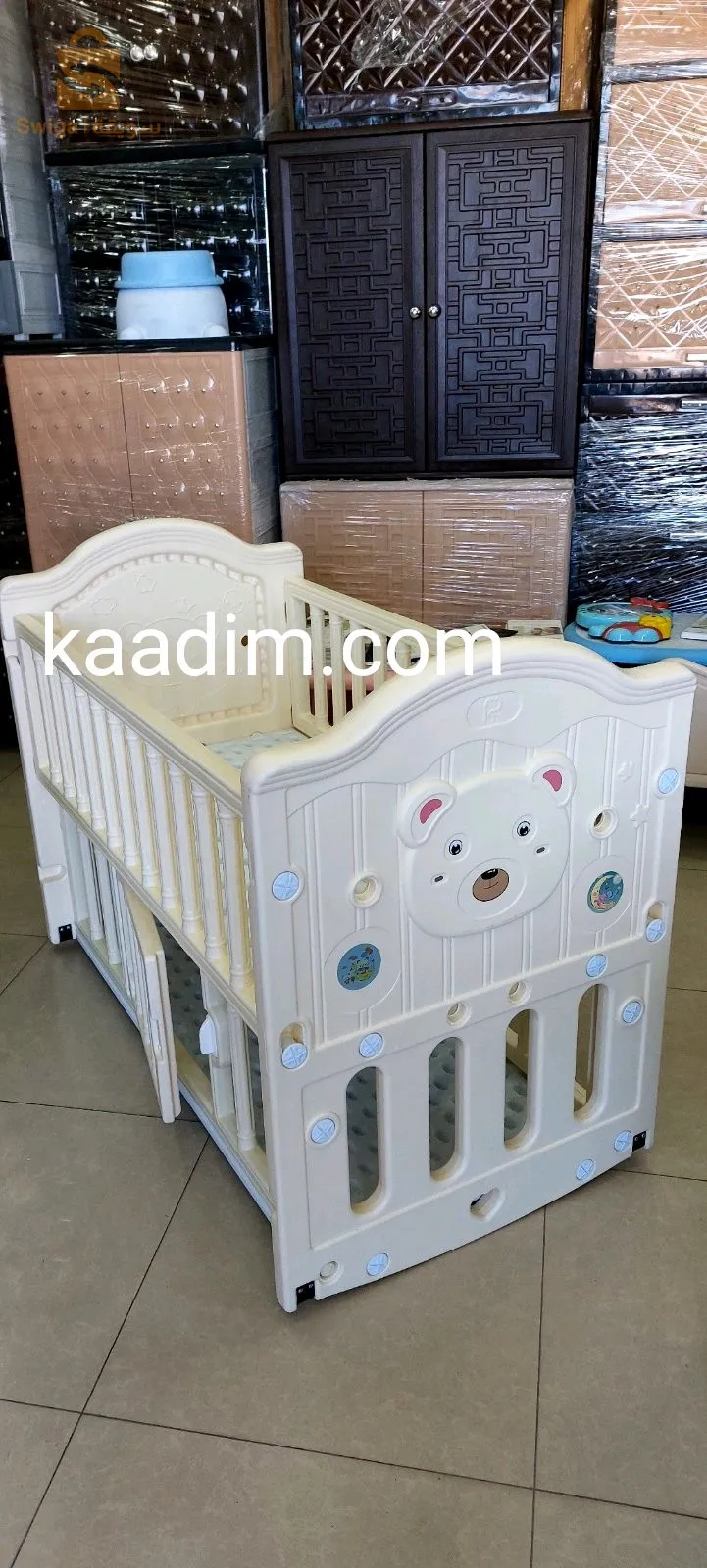 جبنالكم سرير دوح بلاستيكي بجودة جد ممتازة