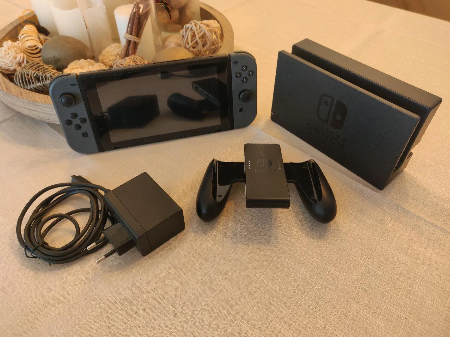 Nintendo switch Flash V2 128gb avec tout accessoires
