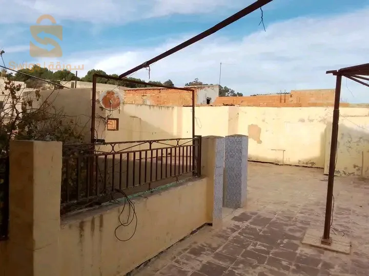 سكن للبيع بمساحة 500 متر مربع في حي سيدي عمر أمام مسجد الصحابة رضي الله عنهم