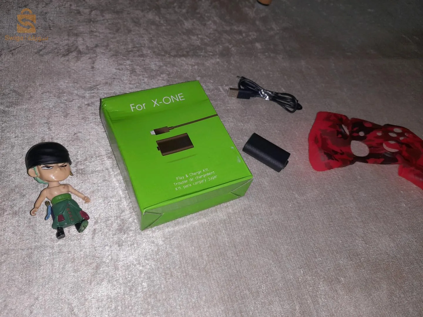 بطرية يدة تحكم جهاز اكسبوكس وان مع شاحن الخاص به + حمايت ليدة الجهاز مجانا 🎮🕹