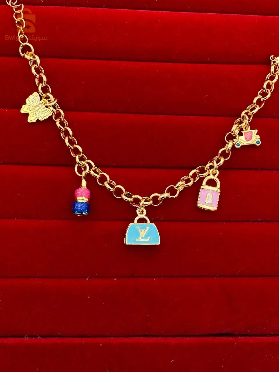 مجوهرات و اكسسورات