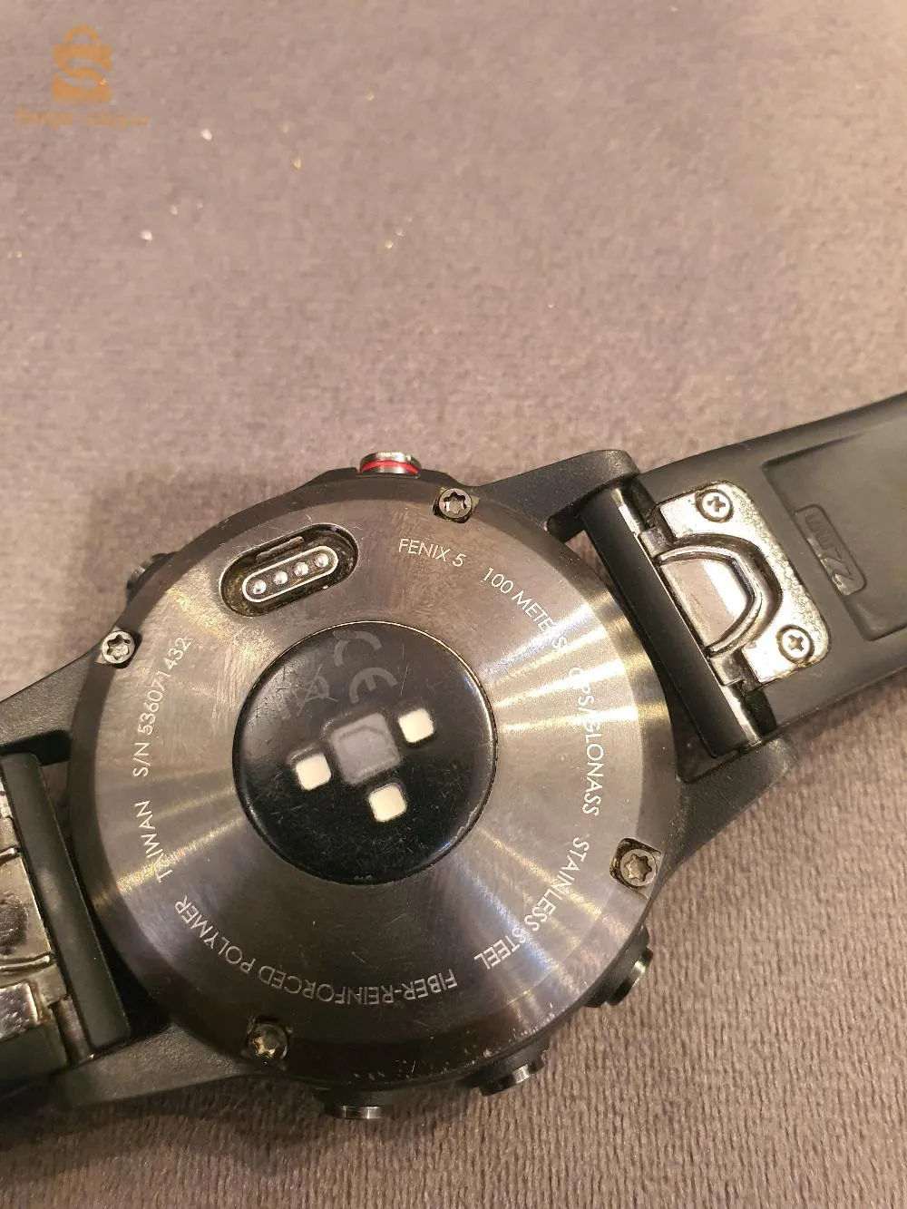 ساعة ذكية قارمين فينيكس 5