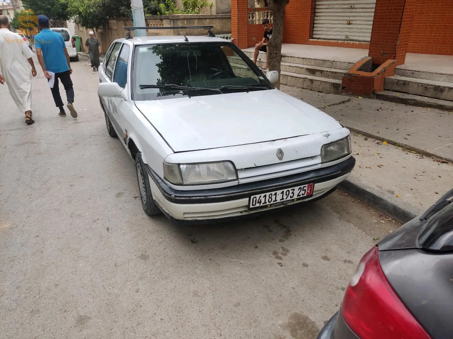 للبيع