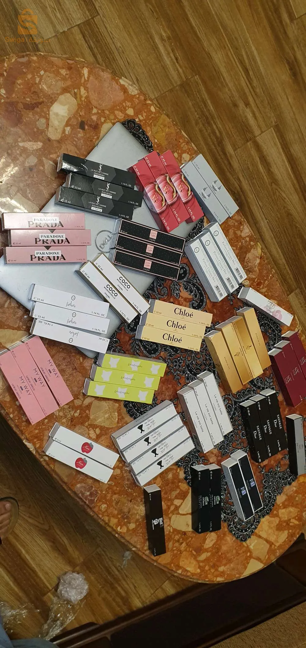 parfun de poches 🇨🇵🇨🇵et cosmétiques