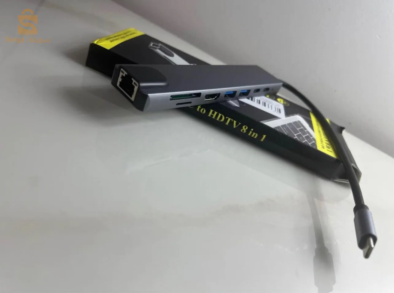 ادابتر نوعC من 8 مأخذ