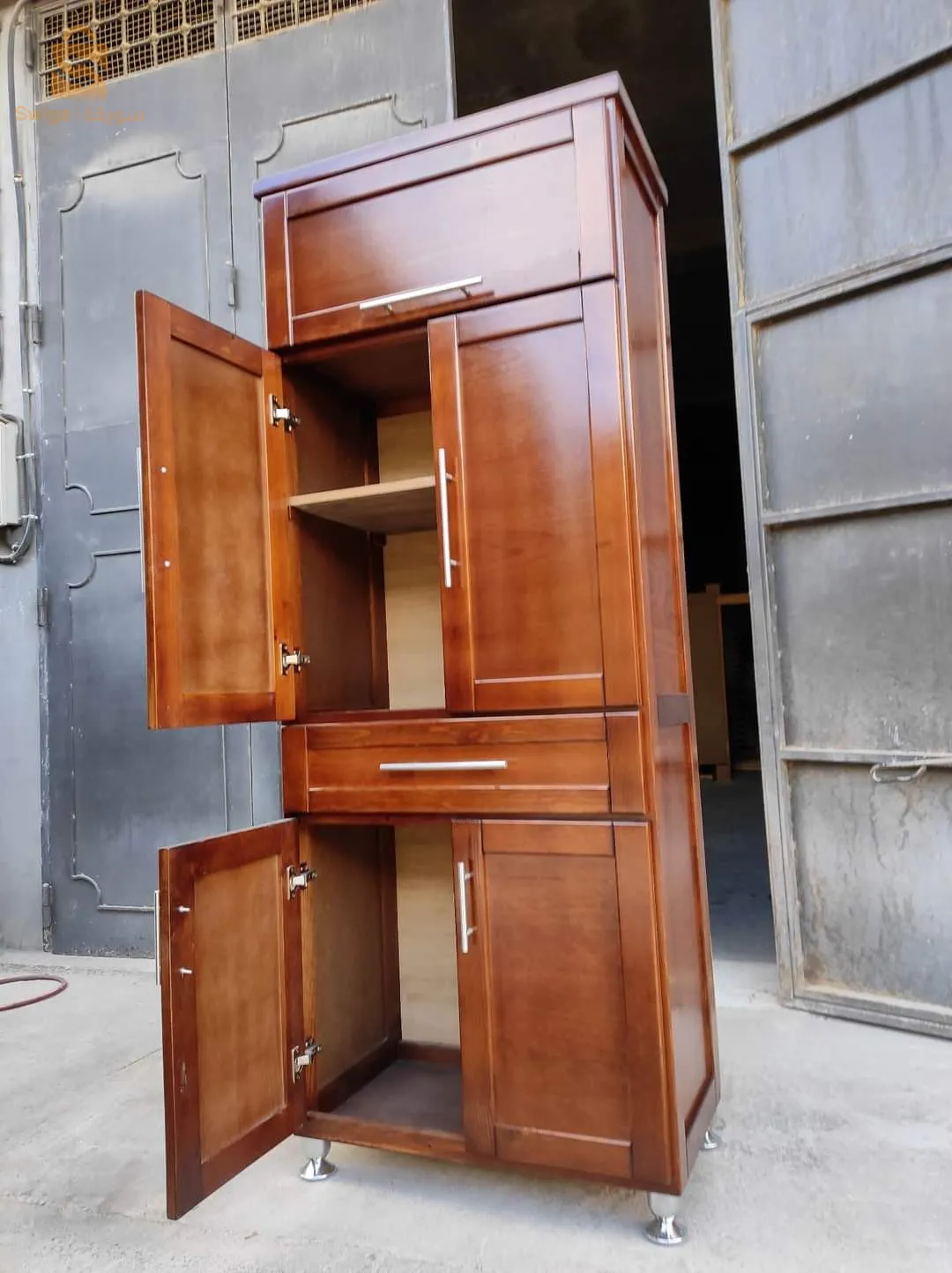 Buffet cuisine Bois rouge