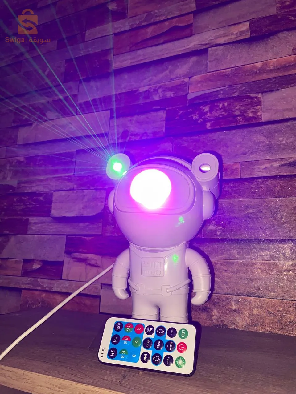 زهي عرفتك و بدل جو مع رجل فضائي يمتعك و يعطي لمسة مميزة للغرفة افضل بكثير من led RGB و مشاكلو